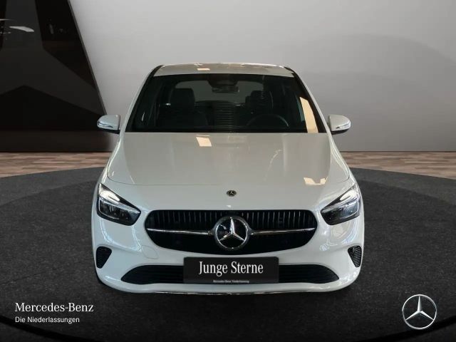 Mercedes-Benz B 200 Progressive Sedan