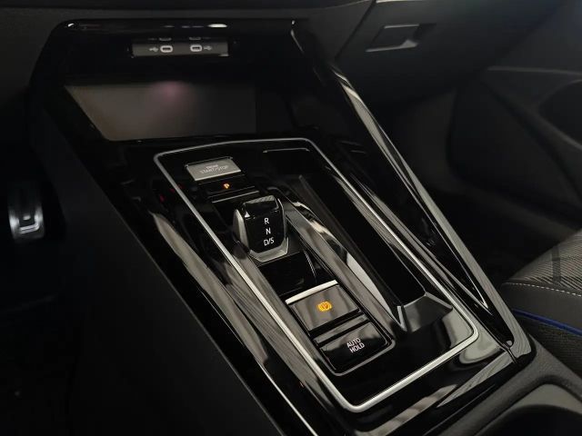 Volkswagen Golf DSG Sport