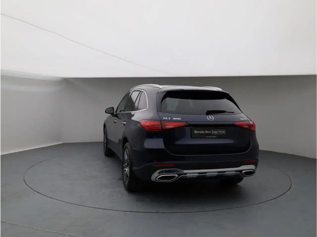 Mercedes-Benz GLC 300 4MATIC AMG Line