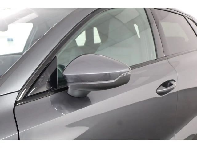 Audi A3 35 TDI S-Line Sedan Sportback