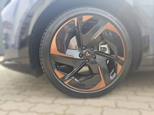 Cupra Tavascan 4Drive VZ