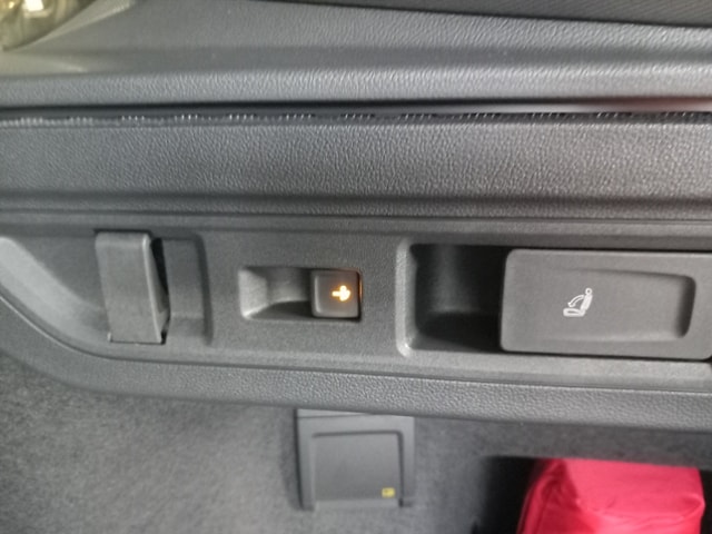 Volkswagen Passat 2.0 TDI R-Line Variant