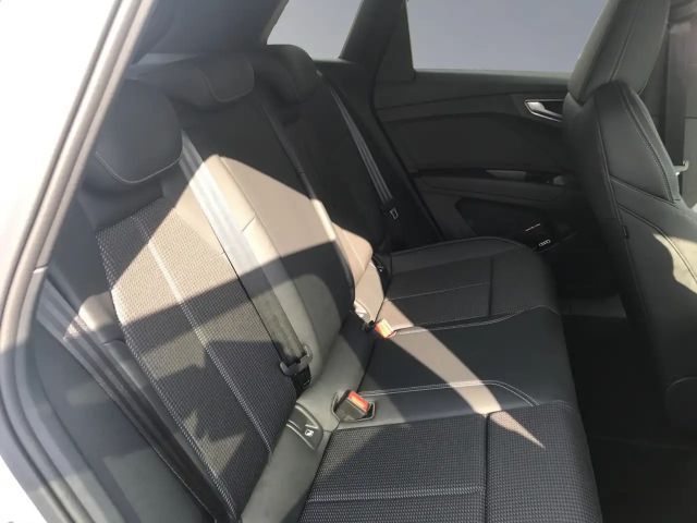 Audi Q4 e-tron S-Line