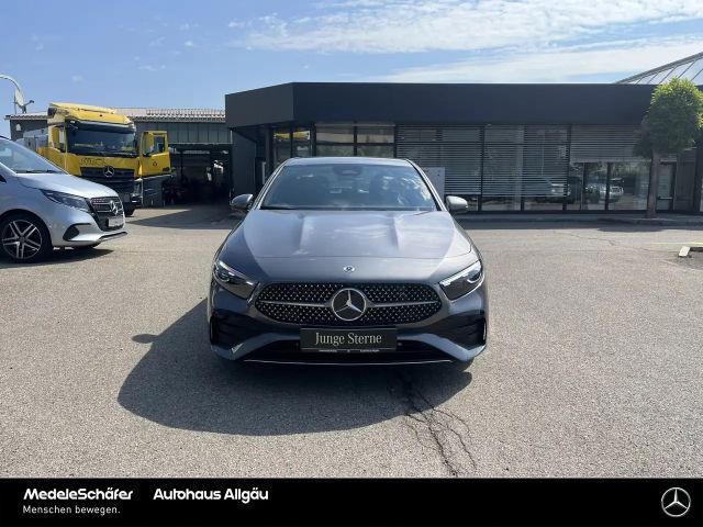 Mercedes-Benz A 200 AMG Line