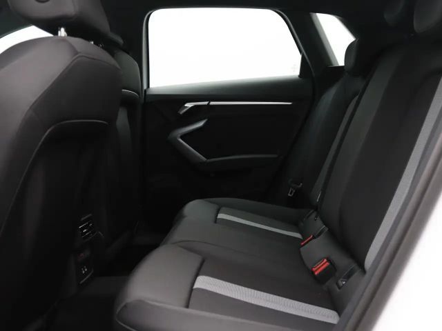 Audi A3 35 TFSI S-Tronic Sedan