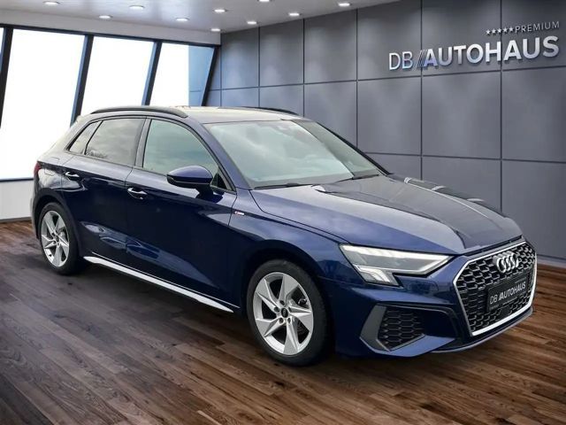 Audi A3 1.5 TFSI S-Line S-Tronic Sedan