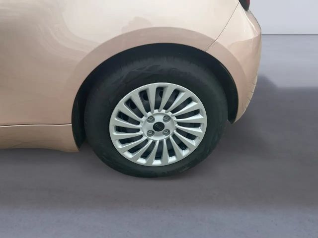 Fiat 500e 500 e Base KeyLess KlimaA Navi SpurH