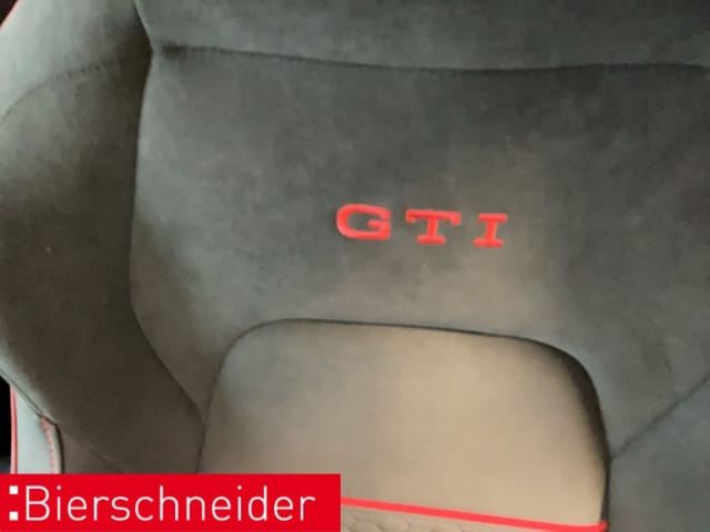 Volkswagen Golf 2.0 TSI DSG GTI