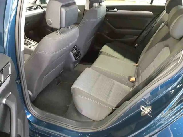 Volkswagen Passat Business DSG Variant