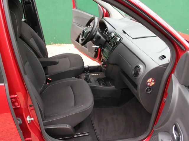 Dacia Lodgy 7 zitter