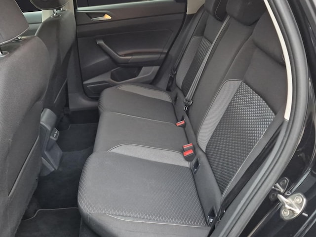 Volkswagen Polo Polo TSI Active Navi Climatronic PDC SH LM