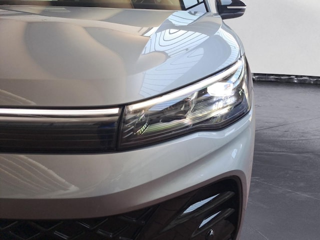 Volkswagen Tiguan DSG R-Line