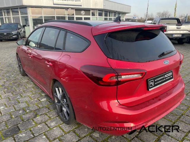 Ford Focus ST Line Wagon