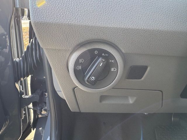 Volkswagen Caravelle Lang T6