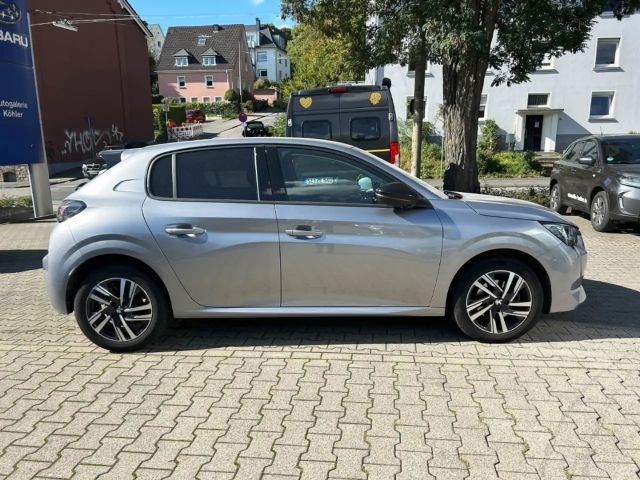 Peugeot 208 Allure Pack