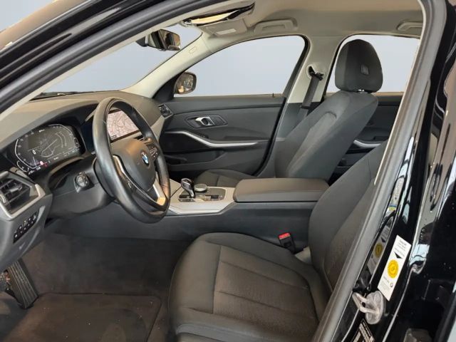 BMW 320 320e Advantage pakket Sedan