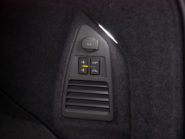 Volkswagen Touareg 4Motion R-Line