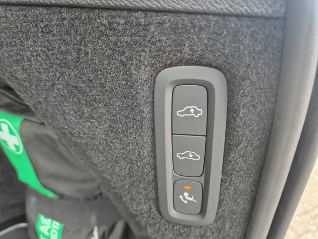 Volvo XC90 AWD Dark Recharge Ultra