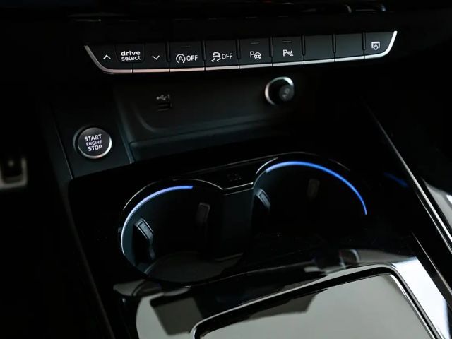 Audi A4 40 TDI Avant Quattro S-Line S-Tronic