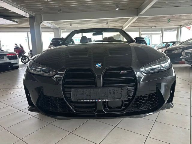 BMW M4 Cabrio Competition xDrive