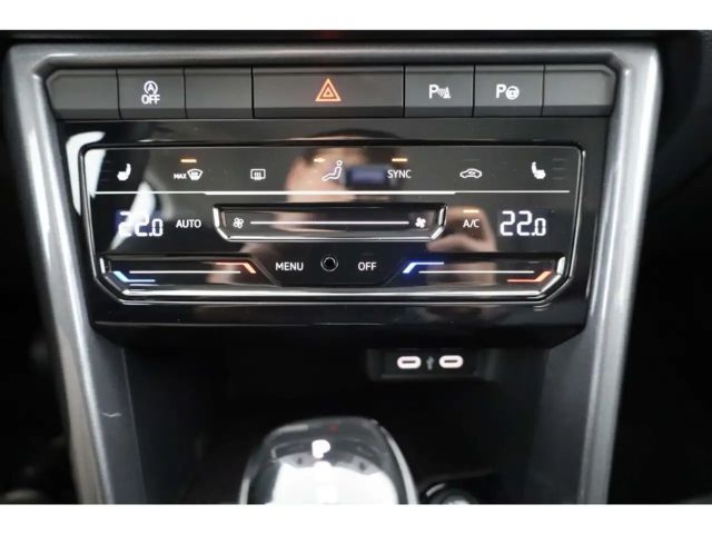 Volkswagen T-Roc 1.5 TSI DSG Style