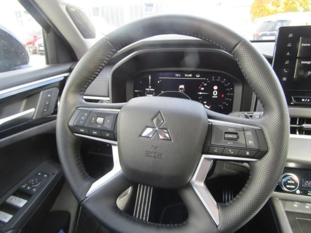 Mitsubishi Outlander 4WD