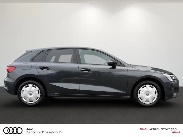 Audi A3 30 TFSI Sedan Sportback