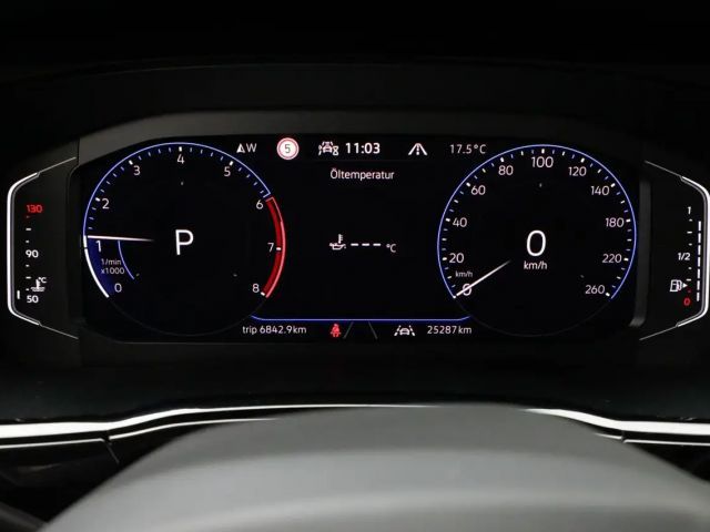 Volkswagen Touran 1.5 TSI DSG R-Line