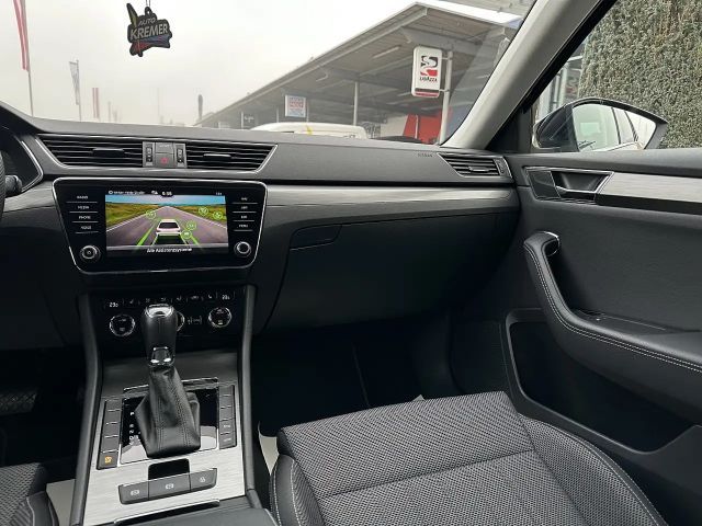Skoda Superb Style Style