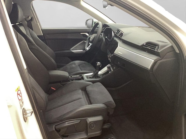 Audi Q3 35 TDI S-Tronic