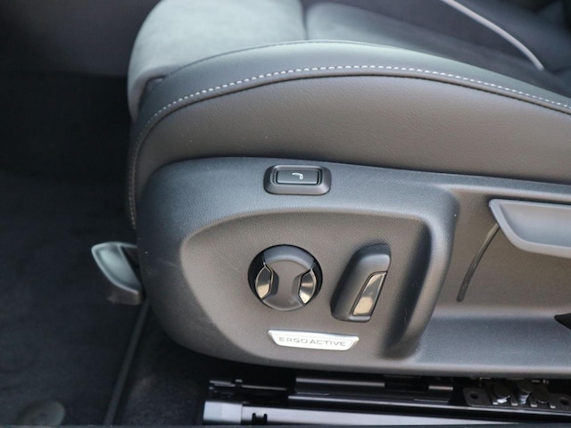 Volkswagen Passat Business DSG