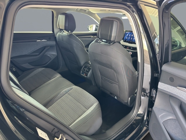 Skoda Superb 2.0 TDI Combi