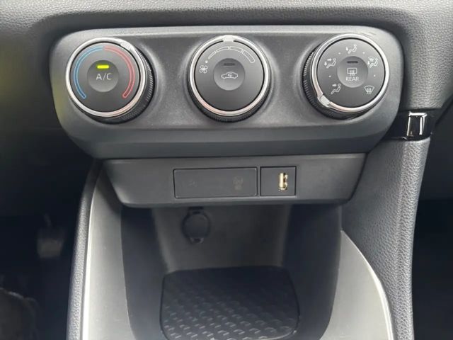 Toyota Yaris 1.0 VVT-i Comfort Hatchback