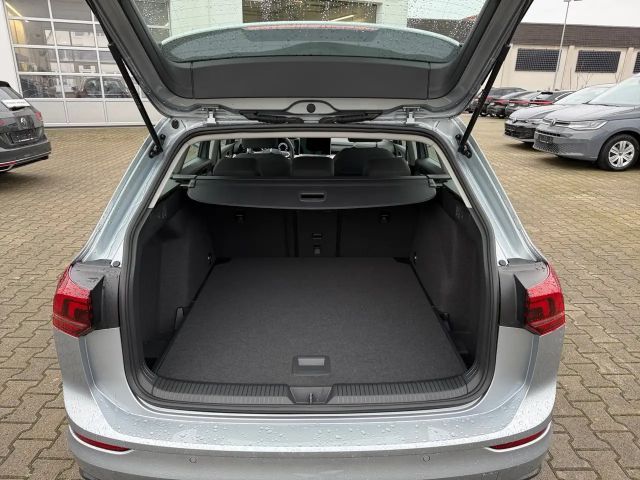 Volkswagen Golf 1.5 eTSI DSG Life Variant