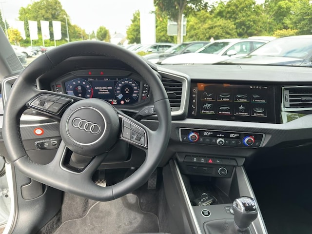 Audi A1 30 TFSI Allstreet