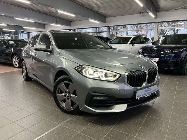BMW 118 118d Advantage pakket Sedan
