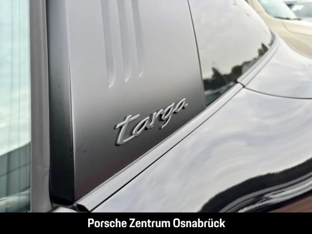 Porsche 992 4 Coupé GTS Targa