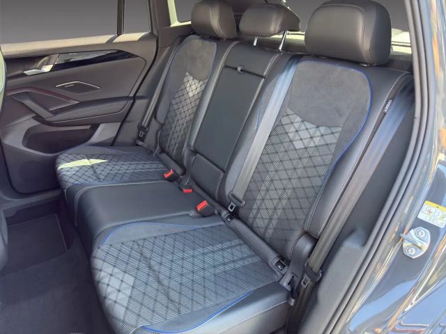 Volkswagen Tiguan 2.0 TDI DSG R-Line Style