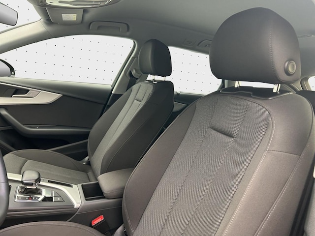 Audi A4 35 TFSI Avant S-Tronic