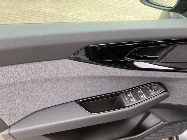 Renault Austral EVOLUTION TCe 140 Evolution LED+NAVI+SHZ+DAB+TEMP