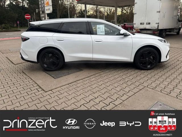 BYD Seal DM-i Touring