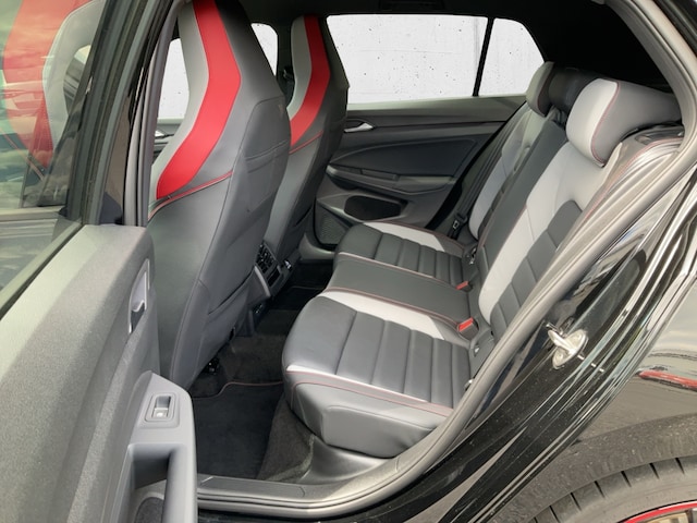 Volkswagen Golf 2.0 TSI Golf VIII