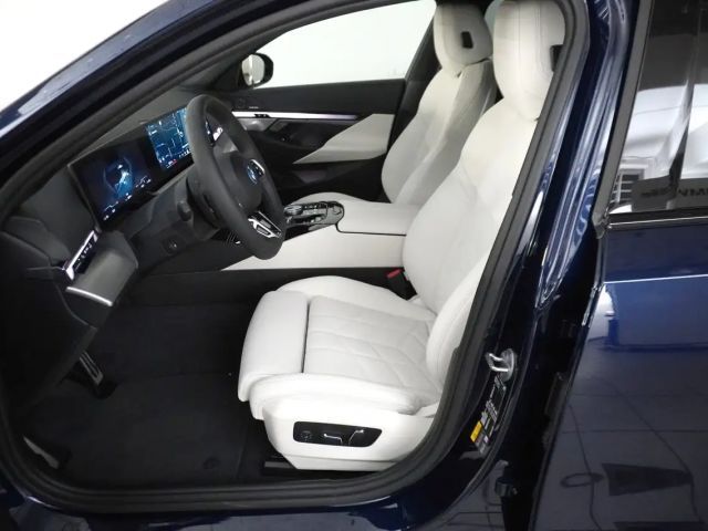 BMW i5 Sedan eDrive40