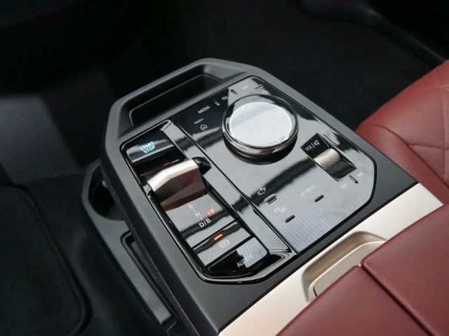 BMW iX xDrive40