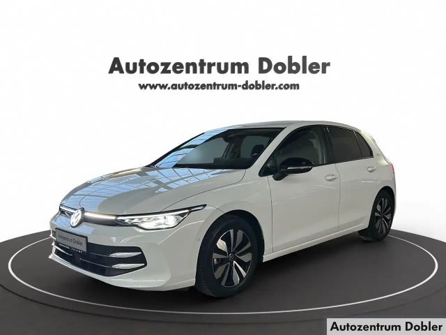 Volkswagen Golf 1.5 TSI Golf VIII IQ.Drive