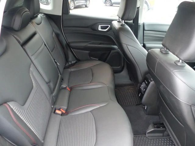 Jeep Compass Altitude