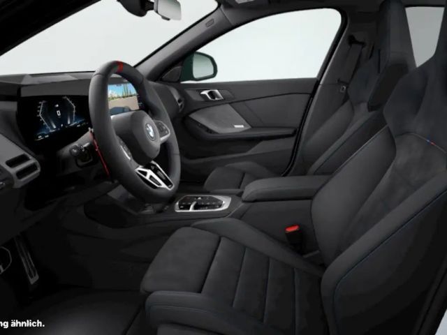 BMW 135 Sedan xDrive