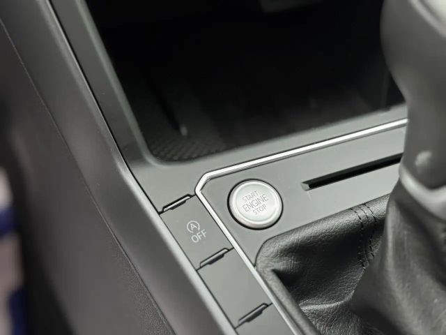 Volkswagen Taigo 1.0 TSI DSG R-Line