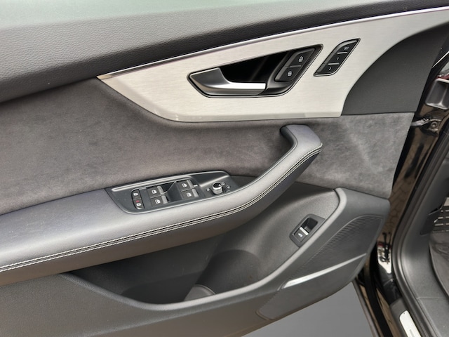 Audi Q7 50 TDI Quattro S-Line