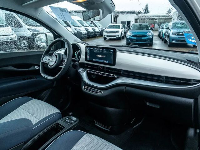 Fiat 500e 42 kWh Icon